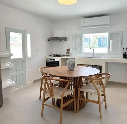 Noema Seafront House Lipszí